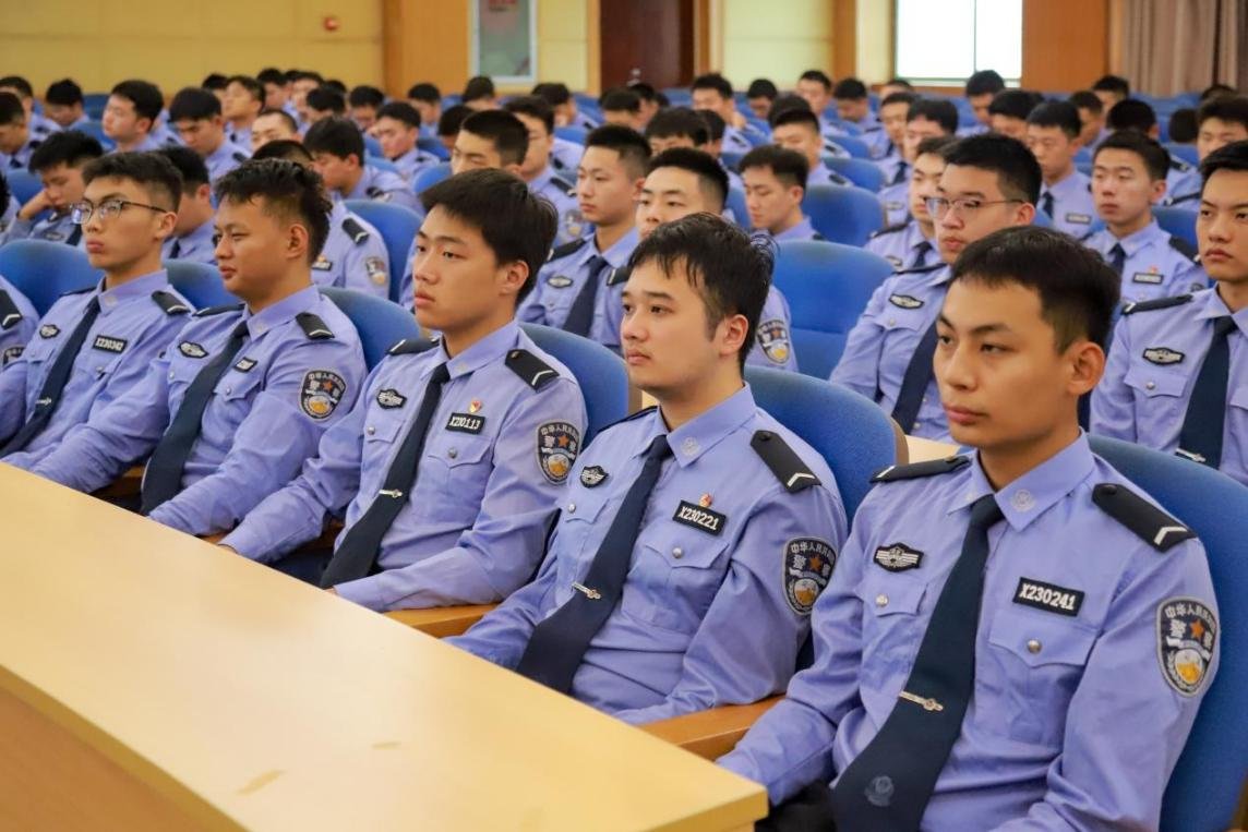 济南市司法局社区矫正处处长张广鑫参会